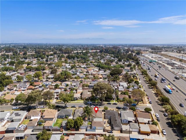 240 E Barclay, Long Beach, CA 90805