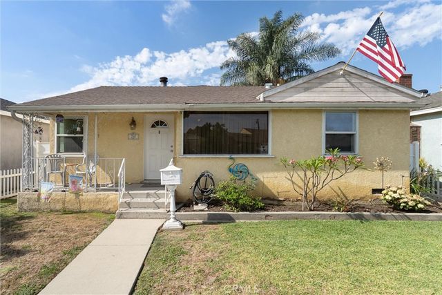 240 E Barclay, Long Beach, CA 90805