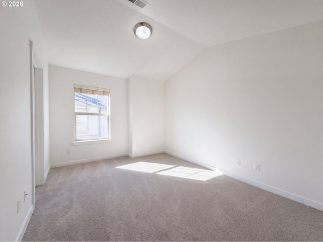 632 Ne GARSWOOD Ln, Beaverton, OR 97006