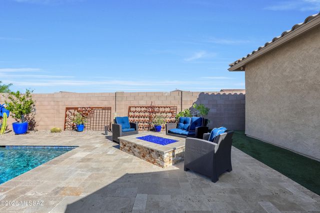5810 W Indian Shadow Drive, Tucson, AZ 85742