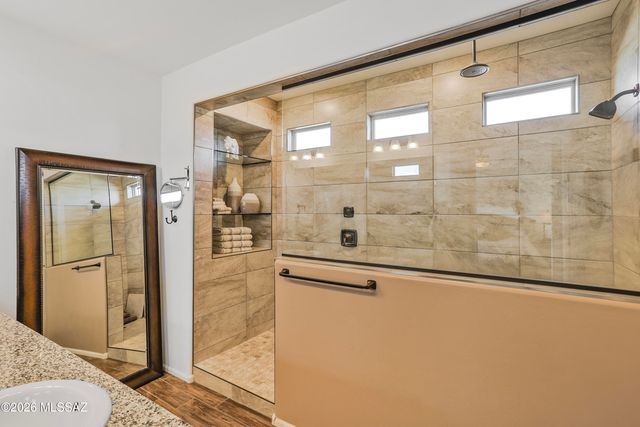 5810 W Indian Shadow Drive, Tucson, AZ 85742