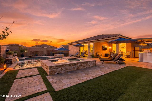 5810 W Indian Shadow Drive, Tucson, AZ 85742