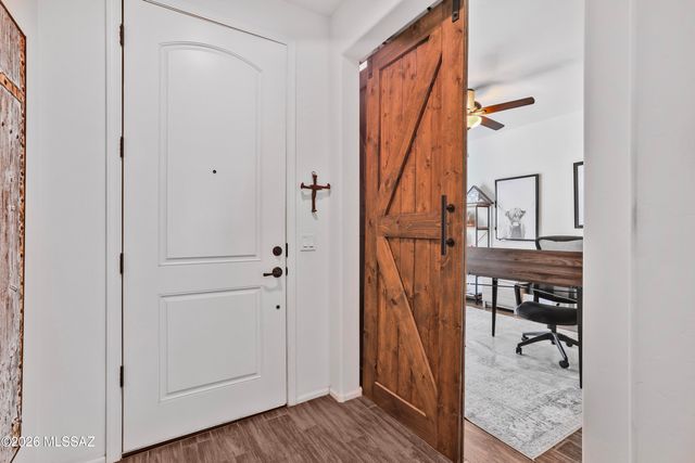 5810 W Indian Shadow Drive, Tucson, AZ 85742