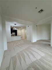 2457 Watermarke, Irvine, CA 92612