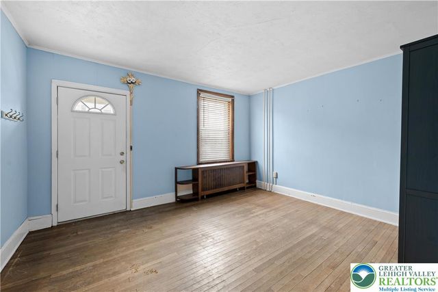 37 South 12th Street, Easton, PA 18042