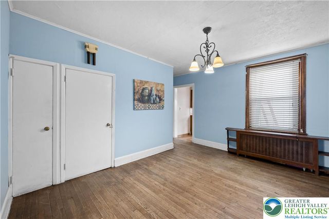 37 South 12th Street, Easton, PA 18042