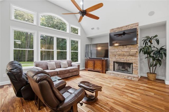 186 Fern Park Drive, Dawsonville, GA 30534