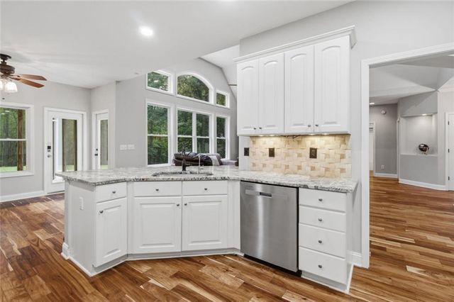 186 Fern Park Drive, Dawsonville, GA 30534