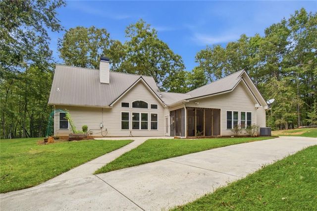 186 Fern Park Drive, Dawsonville, GA 30534