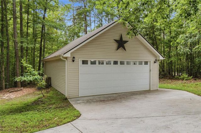 186 Fern Park Drive, Dawsonville, GA 30534