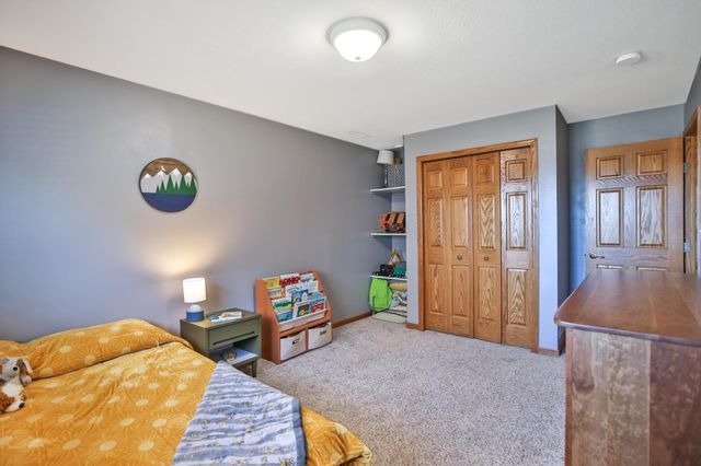 1309 Lone Pine Drive SW, Rochester, MN 55902