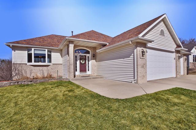 1309 Lone Pine Drive SW, Rochester, MN 55902