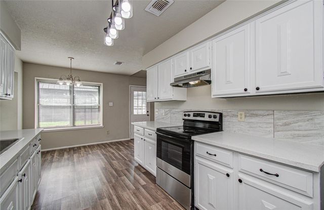 14854 Shottery Drive, Houston, TX 77015