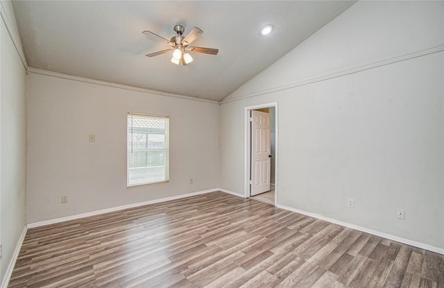 14854 Shottery Drive, Houston, TX 77015