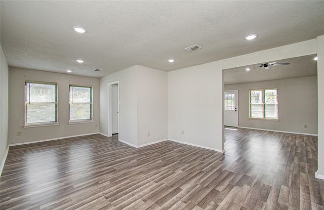 14854 Shottery Drive, Houston, TX 77015