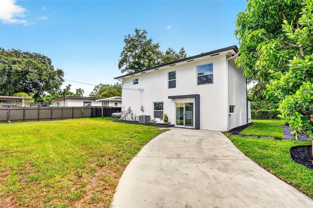 701 NE 164th Street, Miami, FL 33162