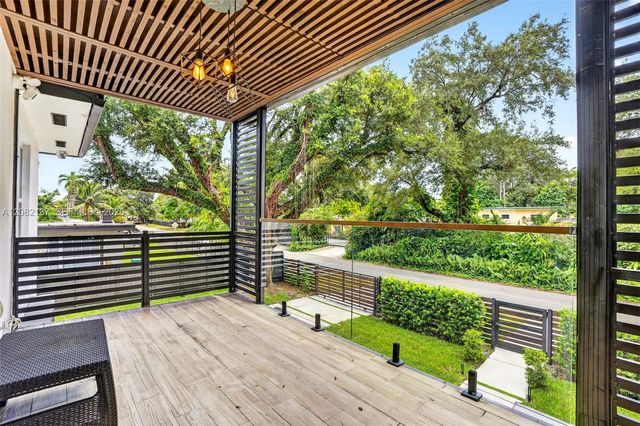 701 NE 164th Street, Miami, FL 33162