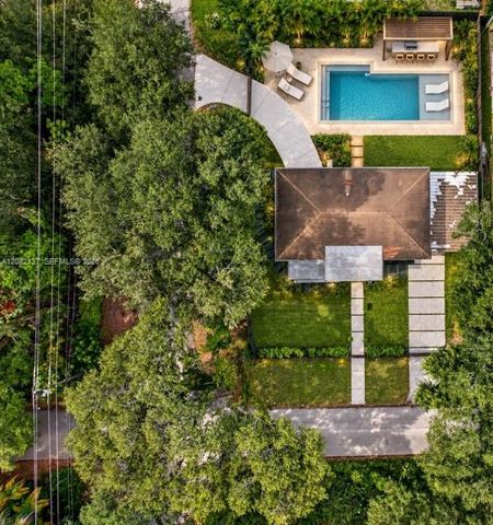 701 NE 164th Street, Miami, FL 33162