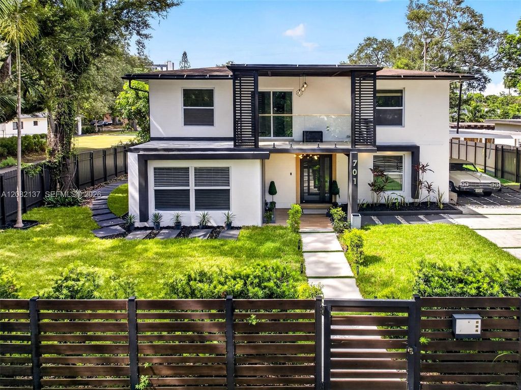 701 NE 164th Street, Miami, FL 33162