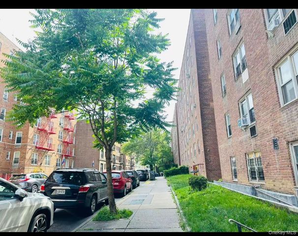 140-65 Beech Avenue 4H, Flushing, NY 11355