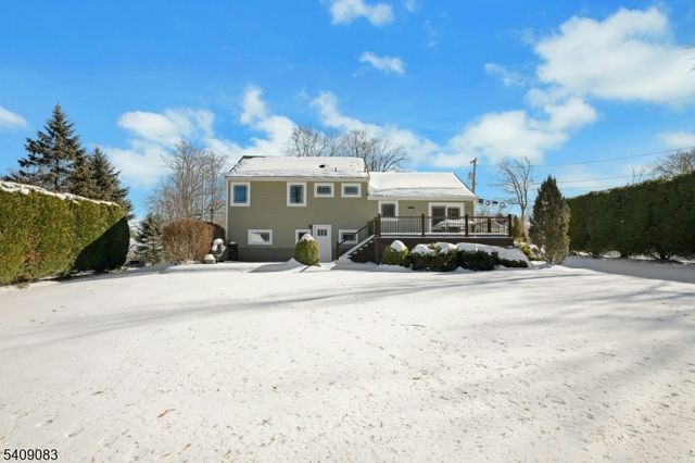 23 Locust Dr, Hanover Twp., NJ 07950