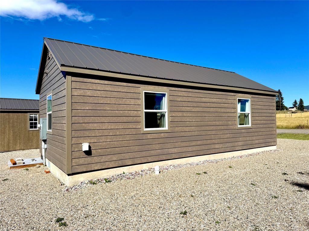 518 E Larime Street, White Sulphur Springs, MT 59645 photo 5