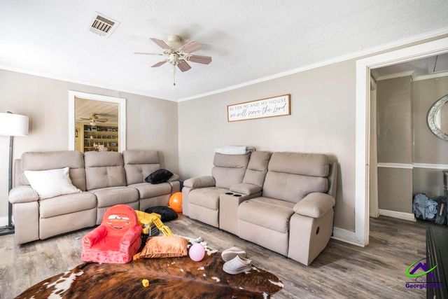 8494 Lower Thomaston Road, Lizella, GA 31052