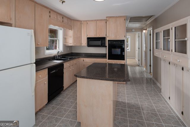 187 Lakeshore Circle NE, Milledgeville, GA 31061