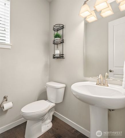 324 Zemp Way NE, North Bend, WA 98045