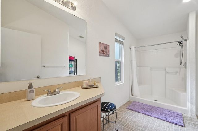 626 Sinclair Ct, Applegate, CA 95703