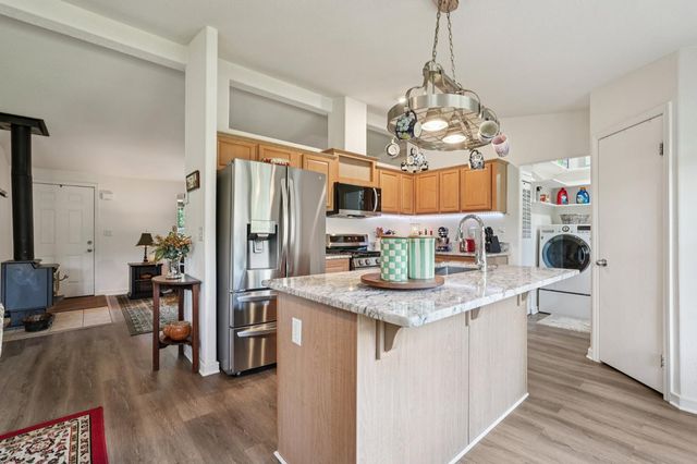 626 Sinclair Ct, Applegate, CA 95703