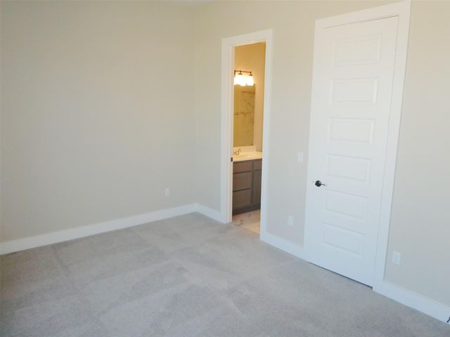 8621 THOMPSON TEAL TRL, Austin, TX 78744