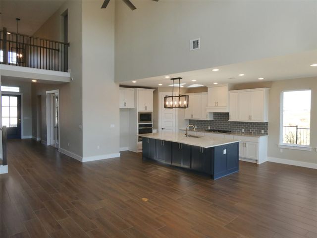 8621 THOMPSON TEAL TRL, Austin, TX 78744