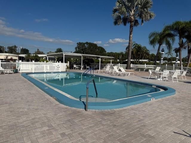 26 SIESTA CIRCLE W, Osprey, FL 34229