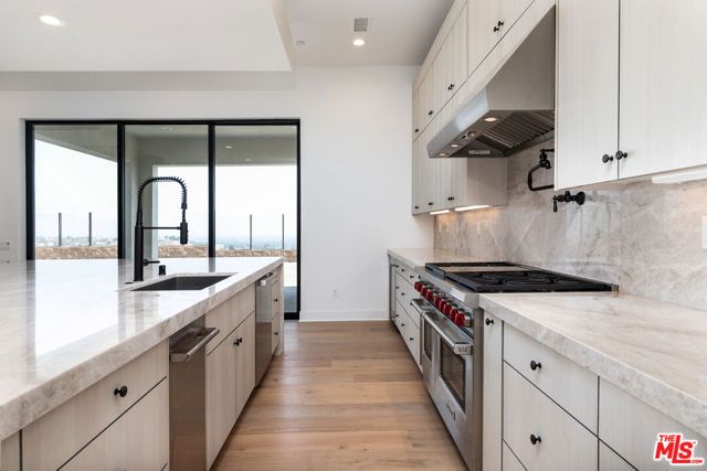 11770 N Hillsborough Lane, Porter Ranch (los Angeles), CA 91326