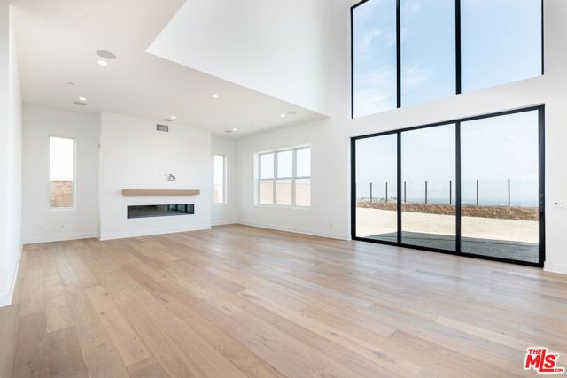 11770 N Hillsborough Lane, Porter Ranch (los Angeles), CA 91326