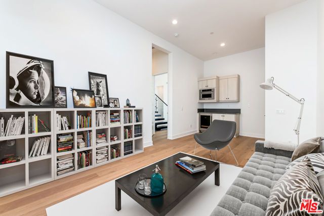 11770 N Hillsborough Lane, Porter Ranch (los Angeles), CA 91326