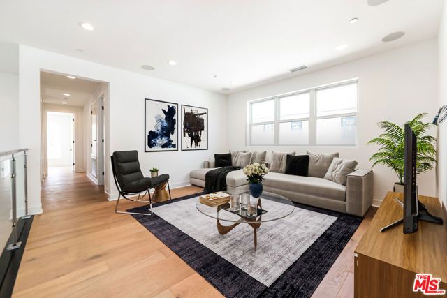 11770 N Hillsborough Lane, Porter Ranch (los Angeles), CA 91326