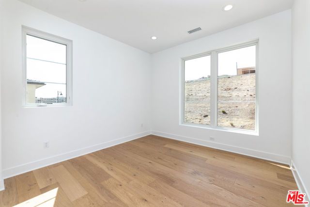 11770 N Hillsborough Lane, Porter Ranch (los Angeles), CA 91326