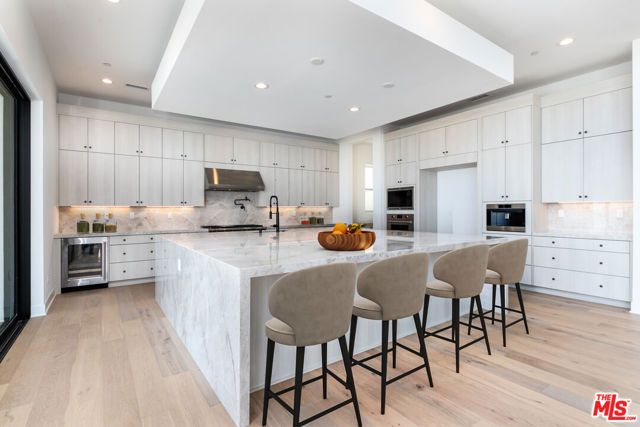 11770 N Hillsborough Lane, Porter Ranch (los Angeles), CA 91326