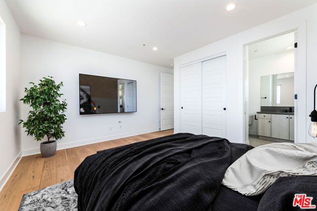 11770 N Hillsborough Lane, Porter Ranch (los Angeles), CA 91326