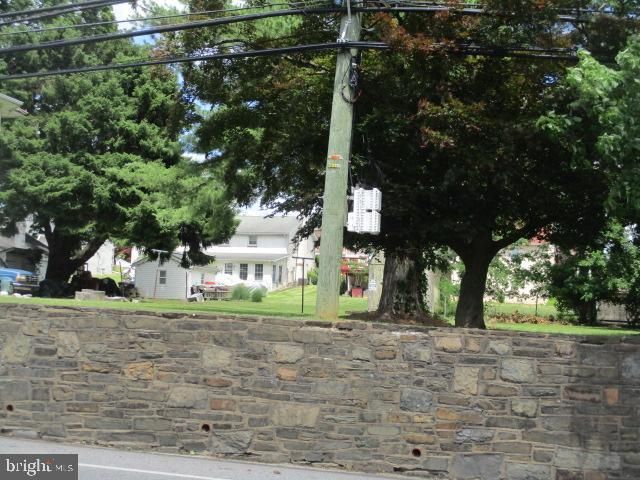 222 E NORTH LN, Conshohocken, PA 19428