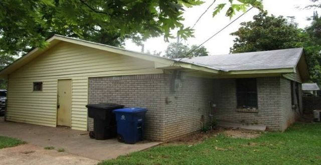 318 Brookbriar Drive, Shreveport, LA 71107