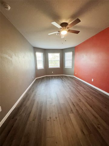 3665 Cub Drive, Conroe, TX 77301