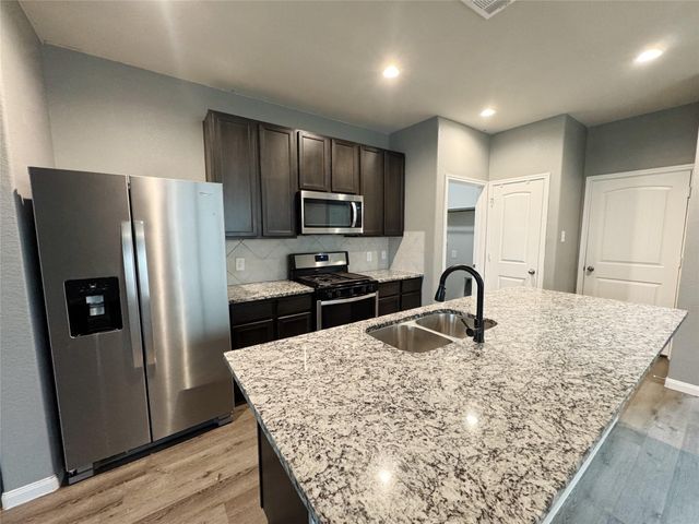 3665 Cub Drive, Conroe, TX 77301