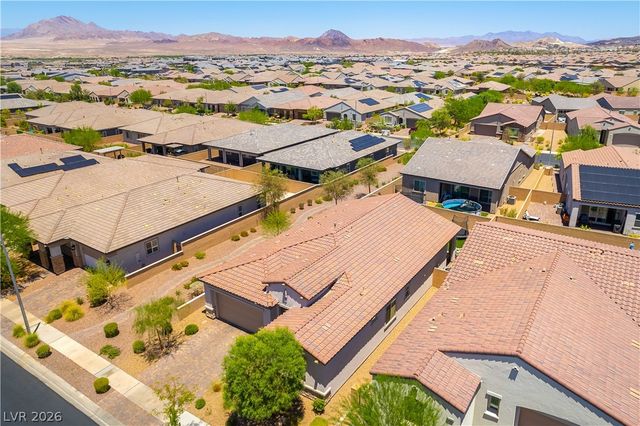 740 Omaggio Place, Henderson, NV 89011