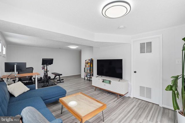 2207 VICTOR CT, Silver Spring, MD 20906