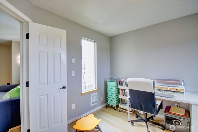 1812 N 30th Street, Mount Vernon, WA 98273