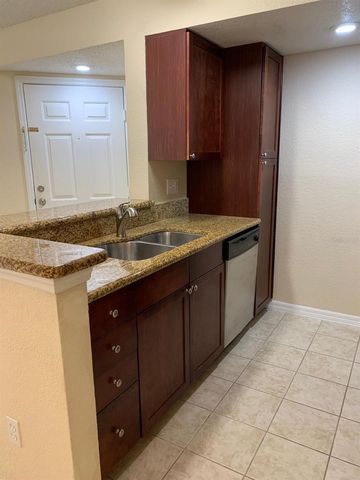 5112 CONROY ROAD 14, Orlando, FL 32811