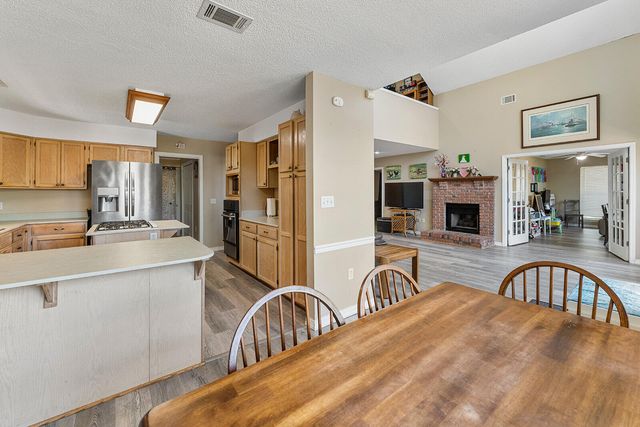 132 Wedgewood Lane, Crestview, FL 32536